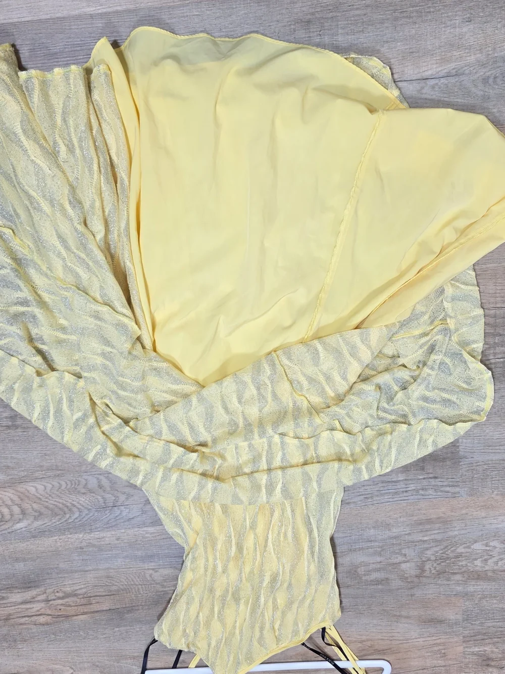 BLACK HALO ATHENA MIDI DRESS SIZE Large MSRP $435 - Picture 8 of 13